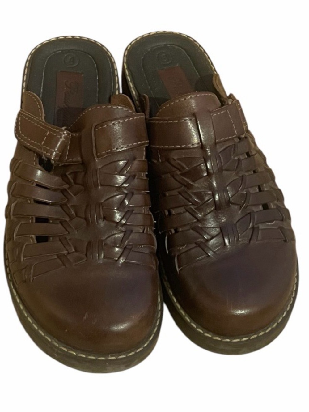 Leather clogs brown size 8 Brazil